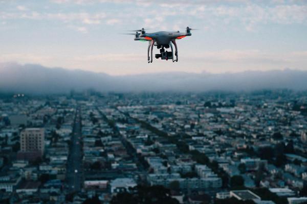 馬來西亞警方:走私犯等利用無人機探察執法人員行蹤,以便從事偷渡走私等罪行 馬來西亞警方:走私犯等利用無人機探察執法人員行蹤,以便從事偷渡走私等罪行