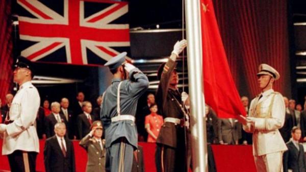 97年香港迴歸前,中英在海上對峙三天三夜,中方:撞就撞,誰怕誰 97年香港迴歸前,中英在海上對峙三天三夜,中方:撞就撞,誰怕誰