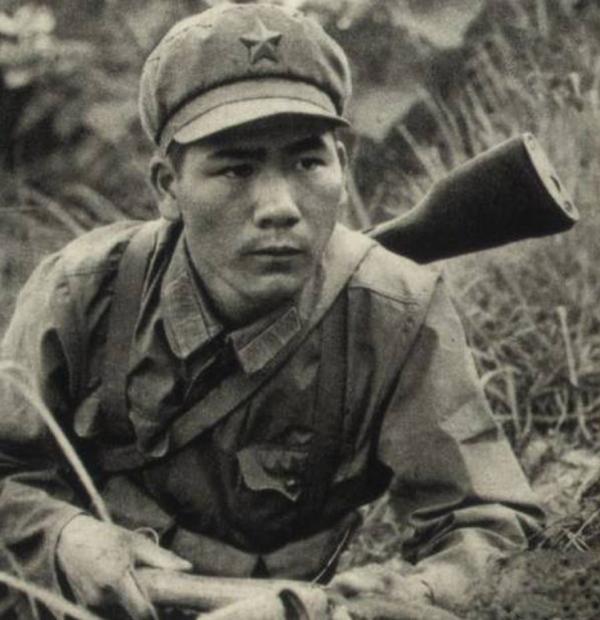 慘烈的法卡山戰役:邊防軍多個班排全員覆沒,倖存者戰後相擁而泣 慘烈的法卡山戰役:邊防軍多個班排全員覆沒,倖存者戰後相擁而泣