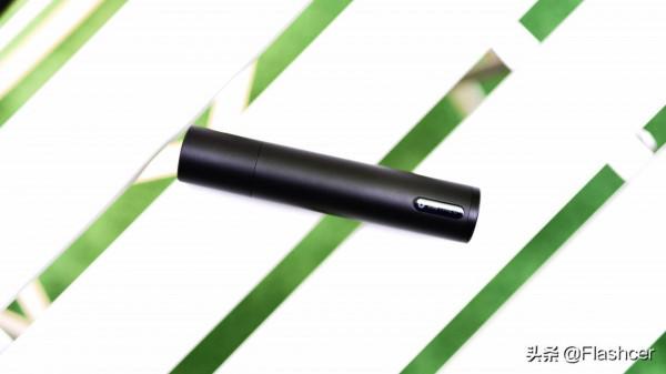 4擋亮度一鍵操控，更有爆閃和SOS模式，這款會變焦的手電筒真香