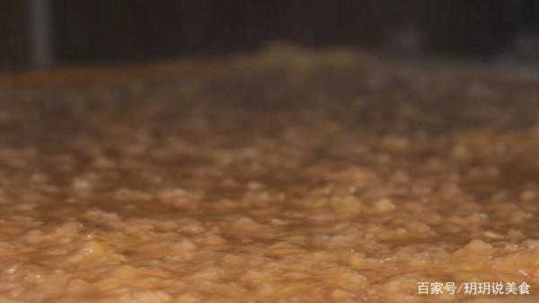 山東大姨賣純手工美食，立志做第二個老乾媽，25元一斤日售2千斤