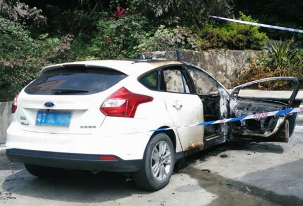 長安福特探險者展臺現場冒煙 內部解釋站得住腳嗎？