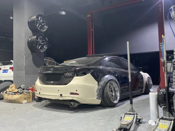 優雅的寬體馬自達阿特茲，還原兩次還是躲不過改裝的&quot;深坑&quot;