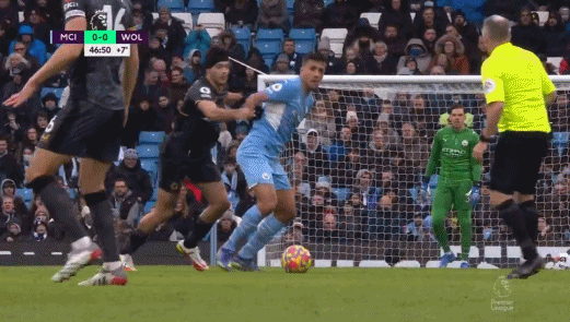 “狼王”一分鐘內兩黃下場被噴腦子短路,女友回憶希門尼斯去年頭部重傷慘烈一刻 “狼王”一分鐘內兩黃下場被噴腦子短路,女友回憶希門尼斯去年頭部重傷慘烈一刻