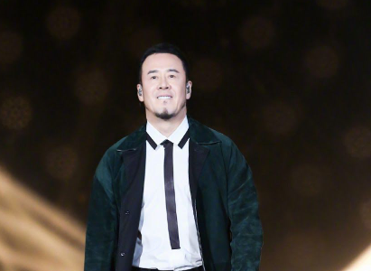 楊坤離開好聲音後 淪為三線男星成為路人，他是怎麼走到這一步的？