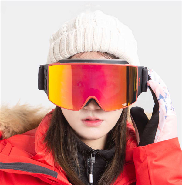 騰訊企業QQ宣佈停運；小米有品上架能聽歌的眼鏡；GT2 Pro正面曝光