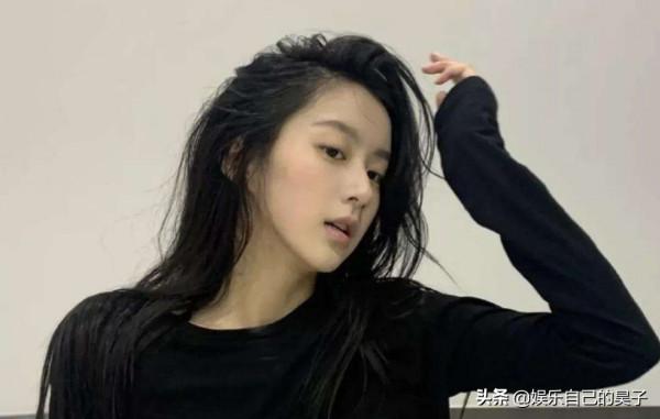 年滿20歲正青春，盤點出生於2002年娛樂圈十大美女明星都有誰吧