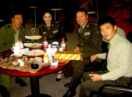 “大孝子”魏積安:母親只有一個,為母親退出春晚 “大孝子”魏積安:母親只有一個,為母親退出春晚