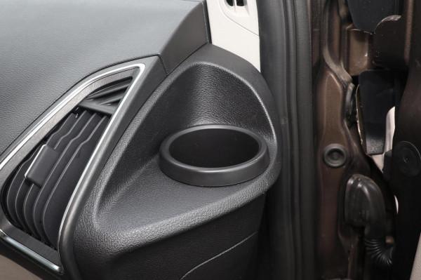 想買舒適寬敞的MPV，可以看看途睿歐，配空氣懸掛、雙側滑門