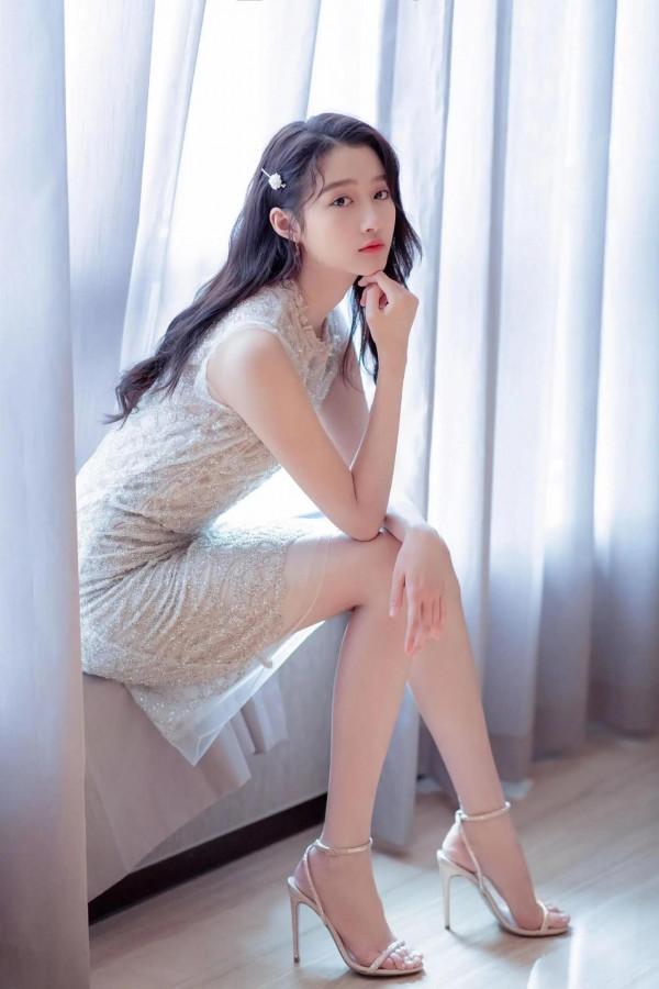 關曉彤：國民閨女太驚豔了