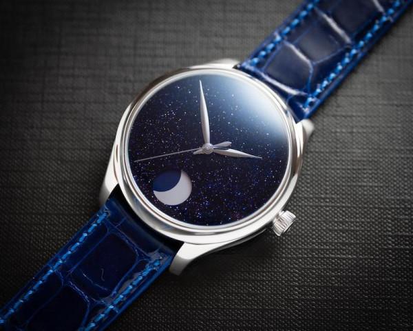 中秋月正圓，腕間的月相也有別樣浪漫