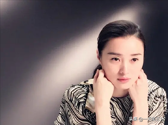 30歲之後的安全感哪裡來｜吳越為什麼不懼中年女演員危機？