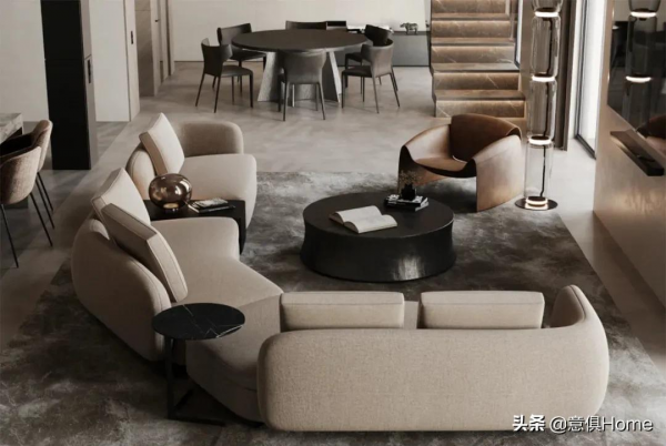 生活在Poliform式的家裡，自成一派