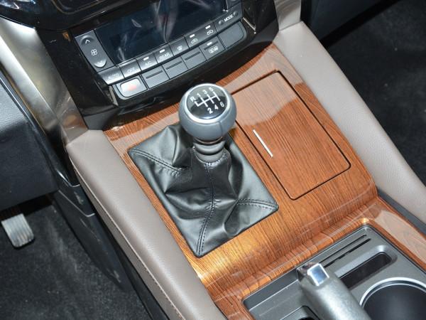 10萬級MPV對比,風行M7和斯派卡新能源之間不再糾結 10萬級MPV對比,風行M7和斯派卡新能源之間不再糾結