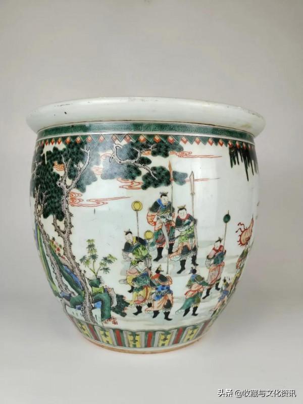 清五彩刀馬人物故事缸鑑賞