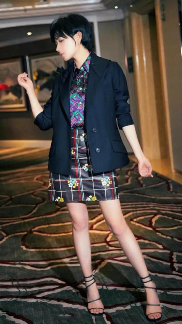 演員萬茜寫真集