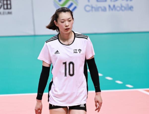 3-0,遼寧女排擊敗河南,第3勝!段放大爆發,朱婷比心觀眾引歡呼 3-0,遼寧女排擊敗河南,第3勝!段放大爆發,朱婷比心觀眾引歡呼