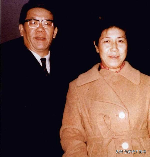 《圍城》主演現狀：有4人離世，有人輸天價官司退圈，女一變公知