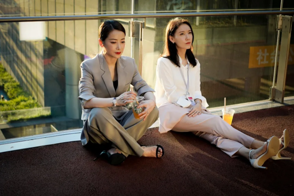 《暖陽之下》:一部真正的“大女主”劇 《暖陽之下》:一部真正的“大女主”劇