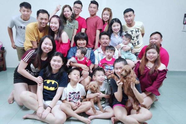 這個中秋，頭條尋人邀你打卡《闔家》藝術展：明月千里，回家永恆