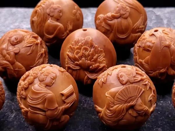 「好核雕鑑賞」：蘇工名家夏娟作品《秦淮八豔》