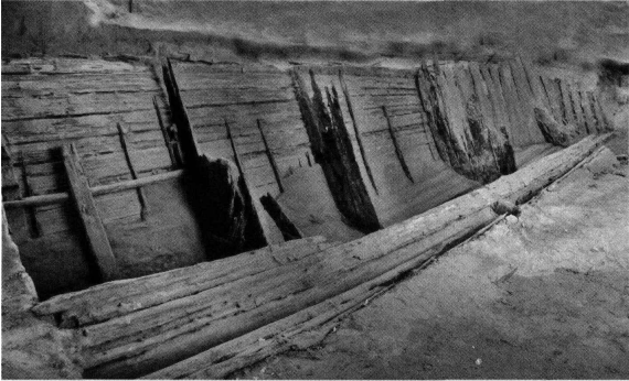 2010年，山東鬧市區驚現古沉船，出土無價之寶，讓專家大開眼界