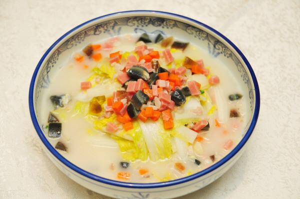 做上湯娃娃菜時，清蒸還是水煮？學會做給家人吃，營養美味