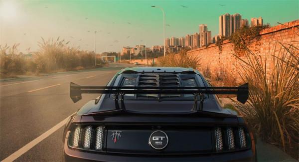 5套輪轂4套包圍 打造全球獨一無二的寬體福特Mustang