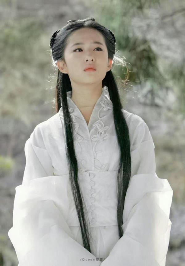 劉亦菲新劇造型曝光被吐槽，“這還是我們的神仙姐姐嗎？”