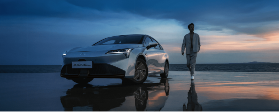 和女神約會開什麼車好？廣汽埃安AION S Plus是年輕人的車！