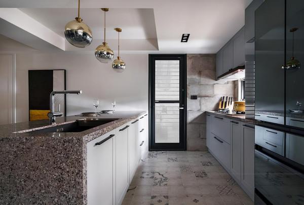 律師夫妻曬自家裝修,132㎡,將美式簡約風運用得很高階 律師夫妻曬自家裝修,132㎡,將美式簡約風運用得很高階