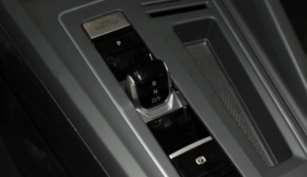 “扮老虎吃豬”，第八代高爾夫GTI除了信仰還有什麼？