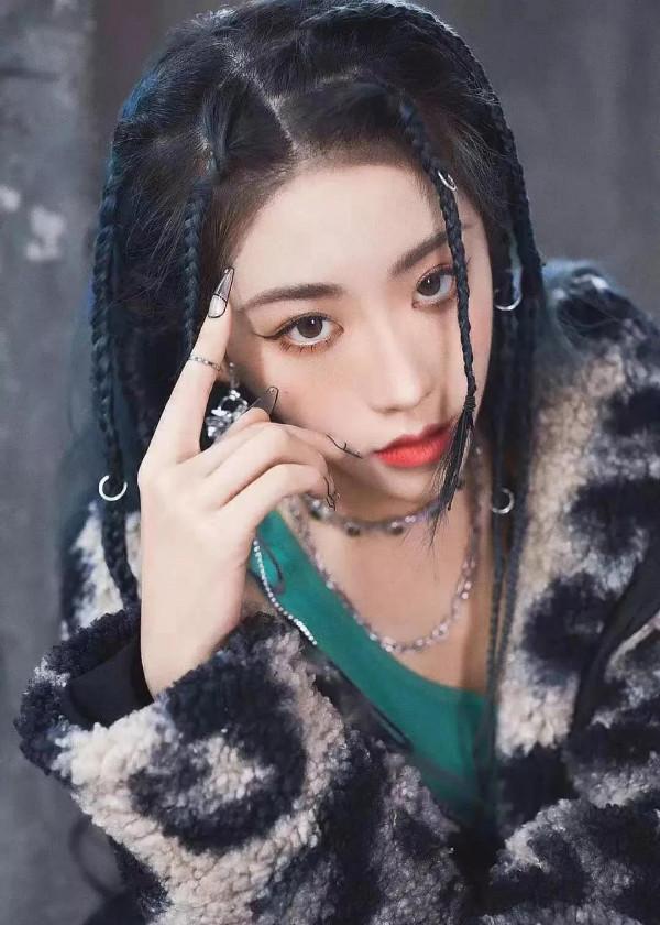 清爽有氣質的短髮，才是換季心動的感覺