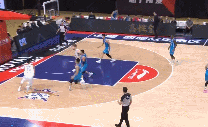 特羅特三世首秀攬15+6+4張帆20+4+5 北控力克寧波送對手開局9連敗