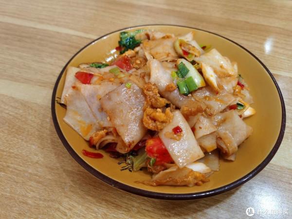 旅行就要邊走邊吃：舌尖上的昆明，盤點我在昆明吃到的各種美食