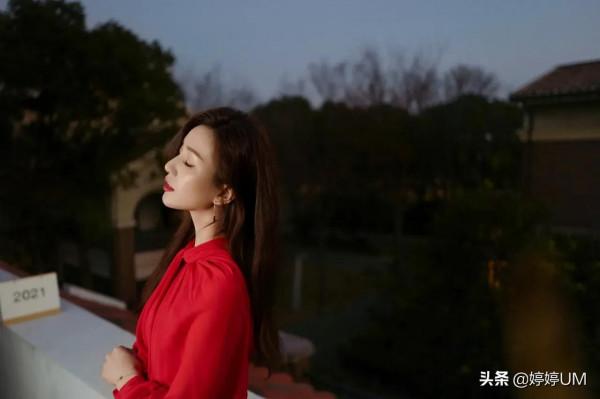 劉詩詩桌布精選