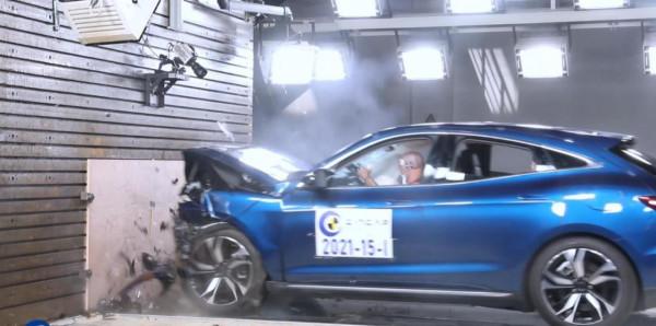 綜合得分86.8%,賽力斯SF5華為智選四驅版碰撞成績出爐 綜合得分86.8%,賽力斯SF5華為智選四驅版碰撞成績出爐