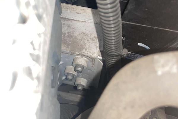 16萬買個車標玩兒？官方認證賓士GLA200，銷售原話：這車沒修過