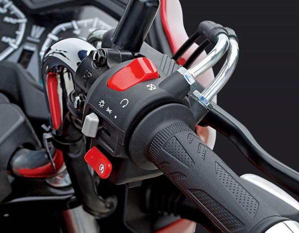 摩托車的油門，是控制供油量大小的嗎？技術貼適合小白