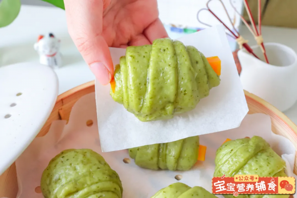 今日食譜「菠菜卷」~寶寶輔食 今日食譜「菠菜卷」~寶寶輔食