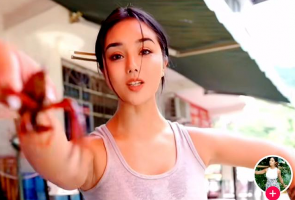 現代版孫二孃胡鬧鬧：全網最彪悍的村婦，回懟網友：有團隊咋了？