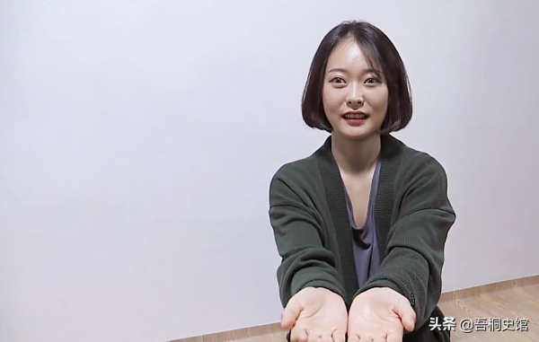 韓國女子每天汗流不止,出門需換3身衣服25雙襪子,生活面臨困擾 韓國女子每天汗流不止,出門需換3身衣服25雙襪子,生活面臨困擾