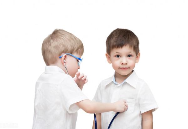 幼兒園孩子比同齡孩子視力好,是好事嗎? 幼兒園孩子比同齡孩子視力好,是好事嗎?