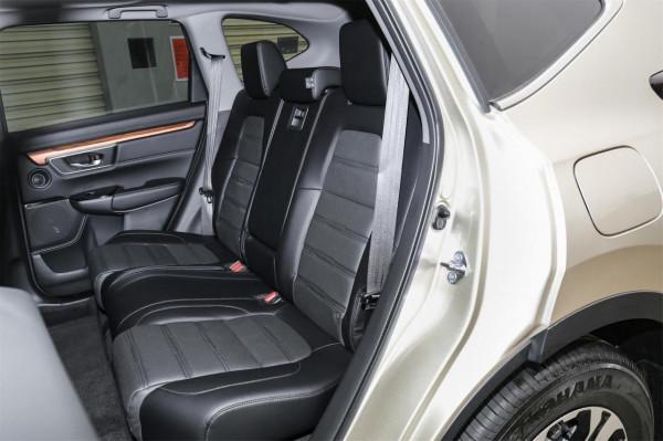 本田CR-V CVT兩驅風尚版，配1&period;5T發動機，軸距2661毫米，售20&period;78萬