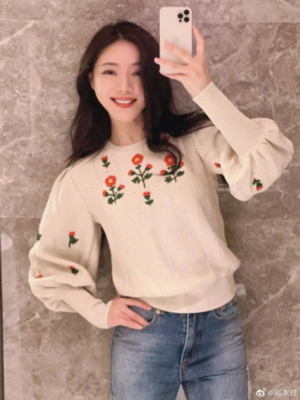 郭碧婷拼生成功?高圓圓被同期排擠?鄧家佳壓同期? 郭碧婷拼生成功?高圓圓被同期排擠?鄧家佳壓同期?