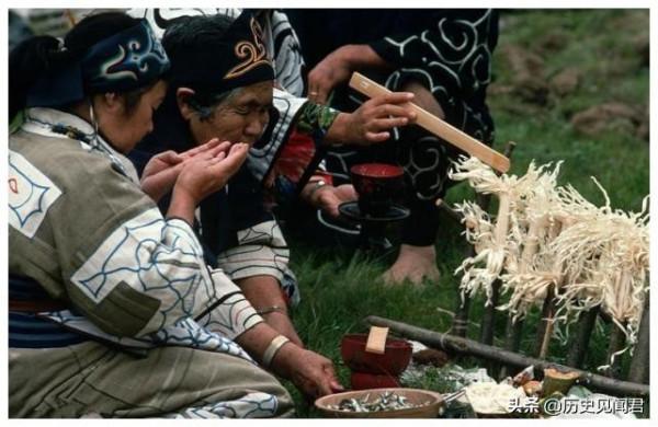 日本第二大島曾是中國屬國,土著居民蝦夷人,遭迫害瀕臨滅絕 日本第二大島曾是中國屬國,土著居民蝦夷人,遭迫害瀕臨滅絕