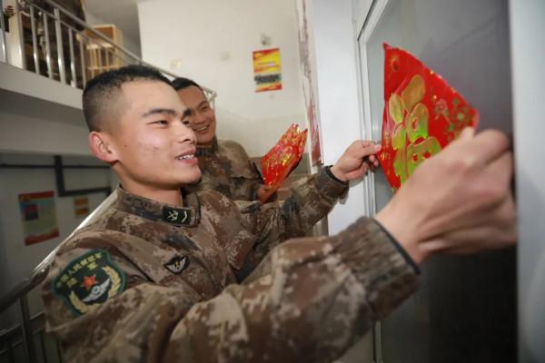 第71集團軍：虎年春節在軍營，別樣的暖！