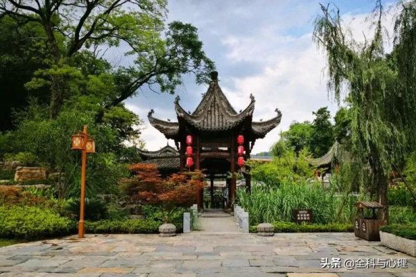 媲美318的爆火穿越路線,遊走在仙境般的皖南秋色之中 媲美318的爆火穿越路線,遊走在仙境般的皖南秋色之中