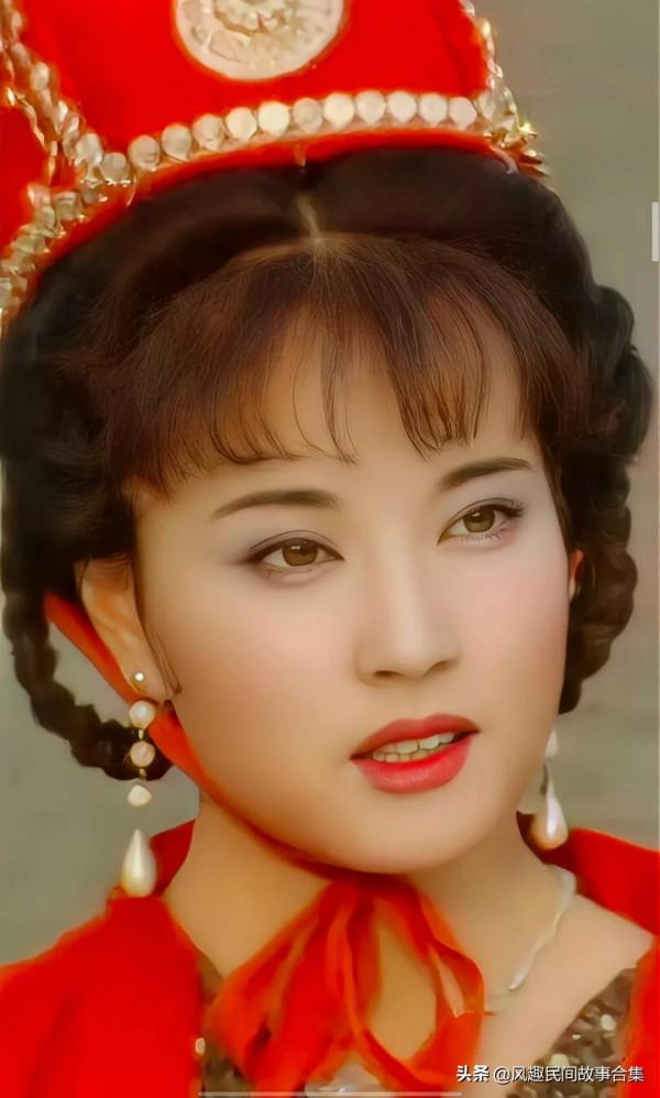 劉曉慶演飾武媚娘，氣質優雅百看不厭