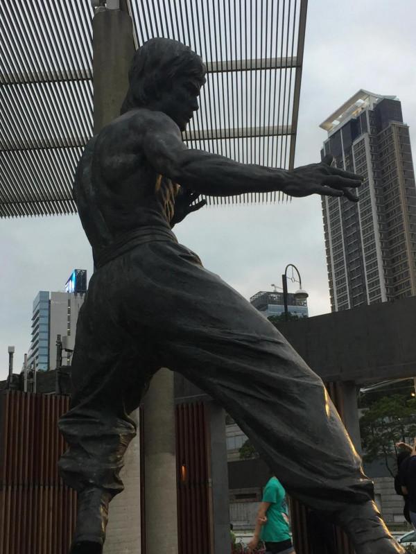 走在星光大道，體驗匆匆忙忙